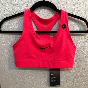 Nike Victory Sports Bra
